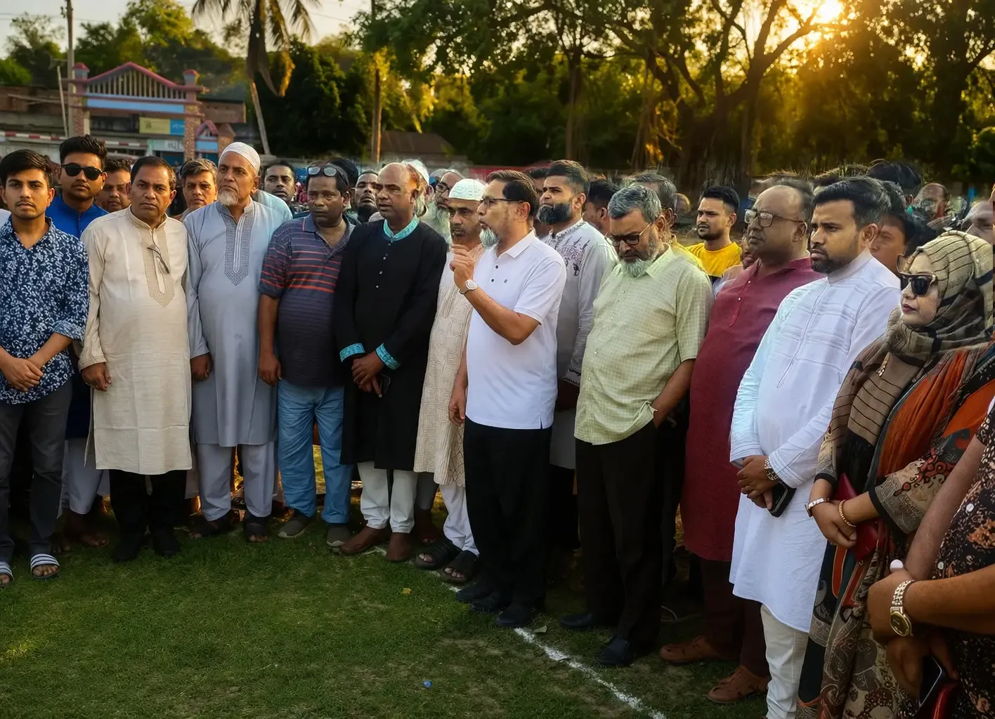 Abdul Mohit Talukder addressing crowds.jpg